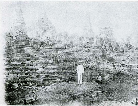 Teakdoor CM city wall