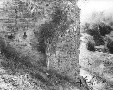 Unknown: city wall